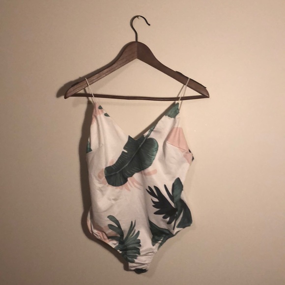 Jungle-print Bodysuit - Picture 2 of 5